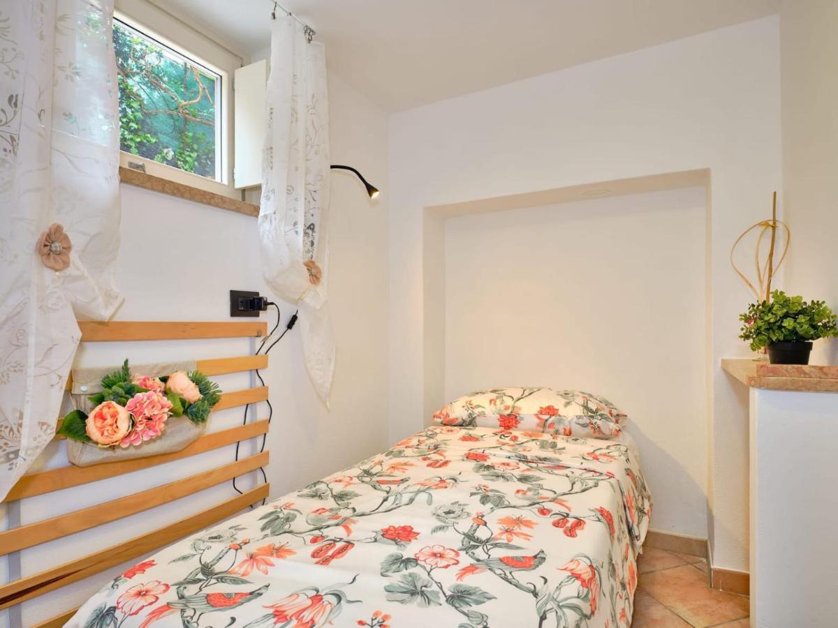 Apartmán Domus Garda Garda  Exteriér fotografie